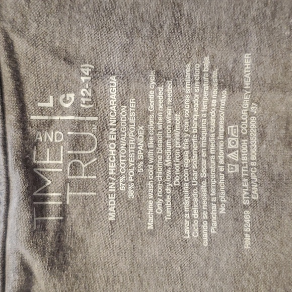 9 size L Camisoles - Picture 3 of 3